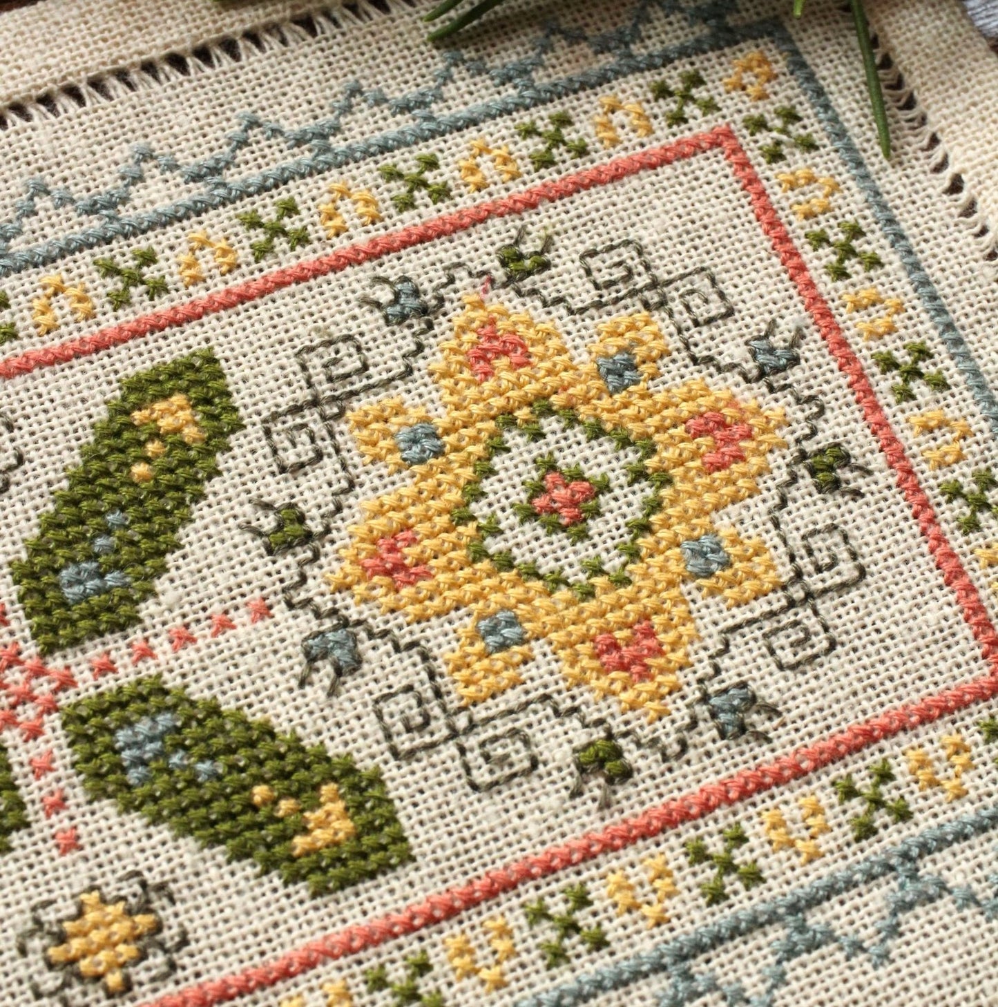 BitKit Athenian Sunflower folk embroidery PDF pattern