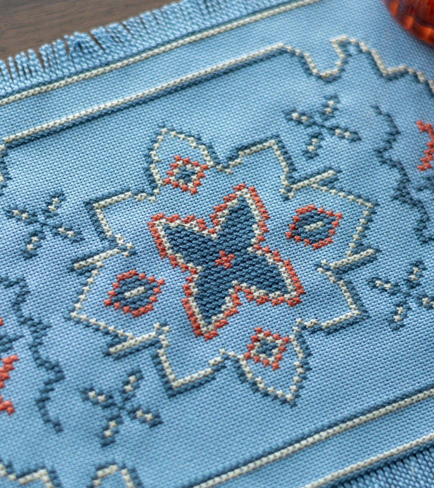 BitKit Asteria folk embroidery PDF pattern