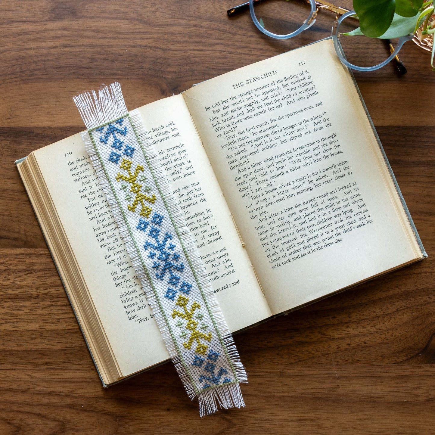 "NEW! Folk Fabric Sampler White cross stitch kit