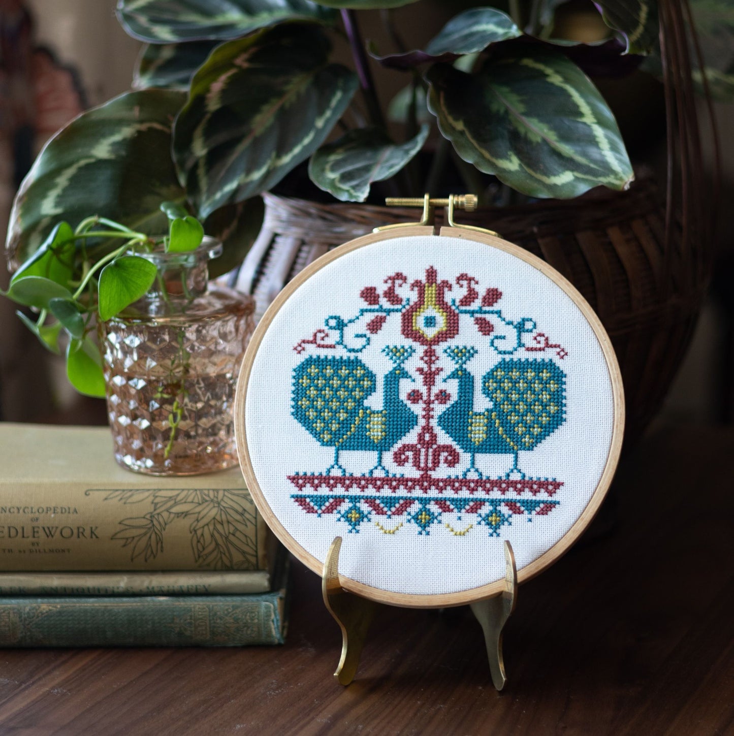 Vlachernai Peacocks cross stitch hoop PDF pattern