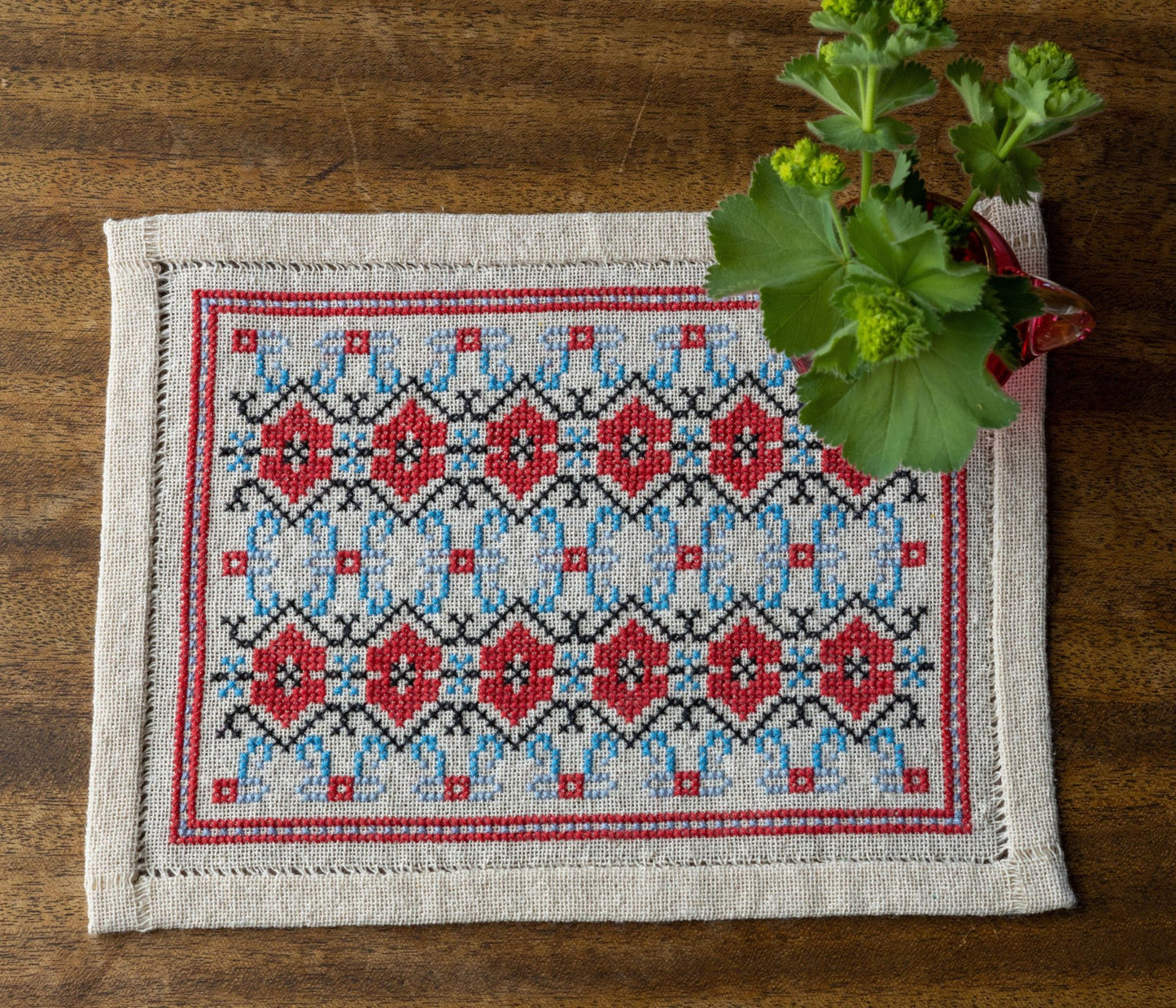 folk embroidery with Balkan design