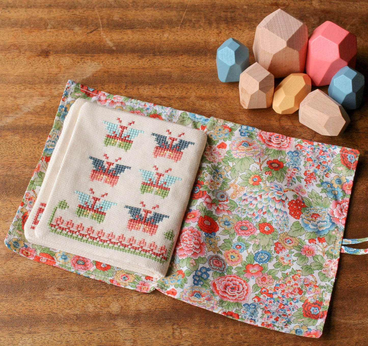 folk embroidery quiet book with animals