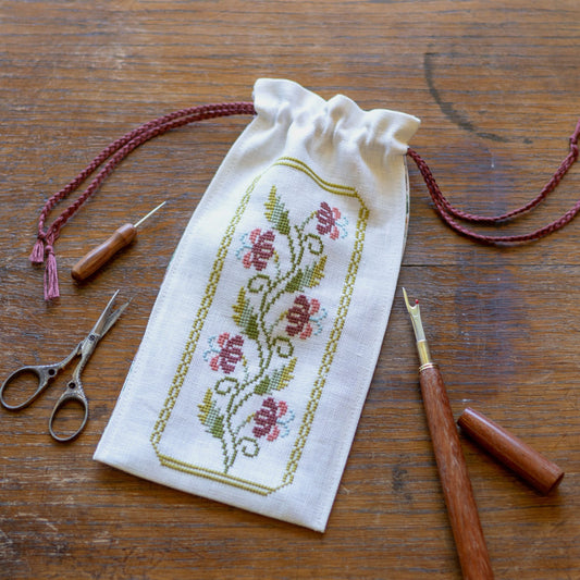 'NEW! Cecily lined bag cross stitch folk embroidery kit