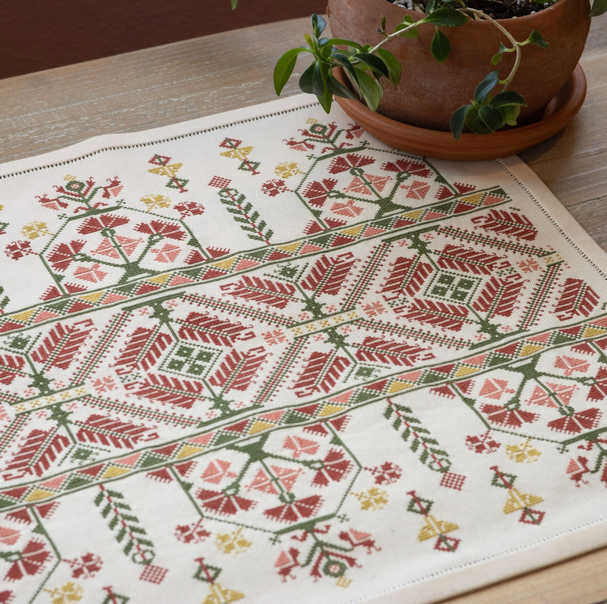 Clove and Arbor Cross Stitch Kit