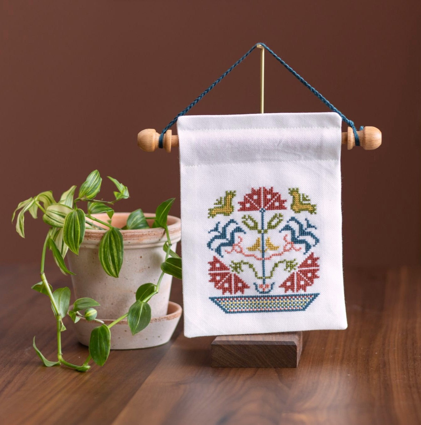 'NEW! Corfu Wildflowers Mini Wall Hanging Cross Stitch Kit