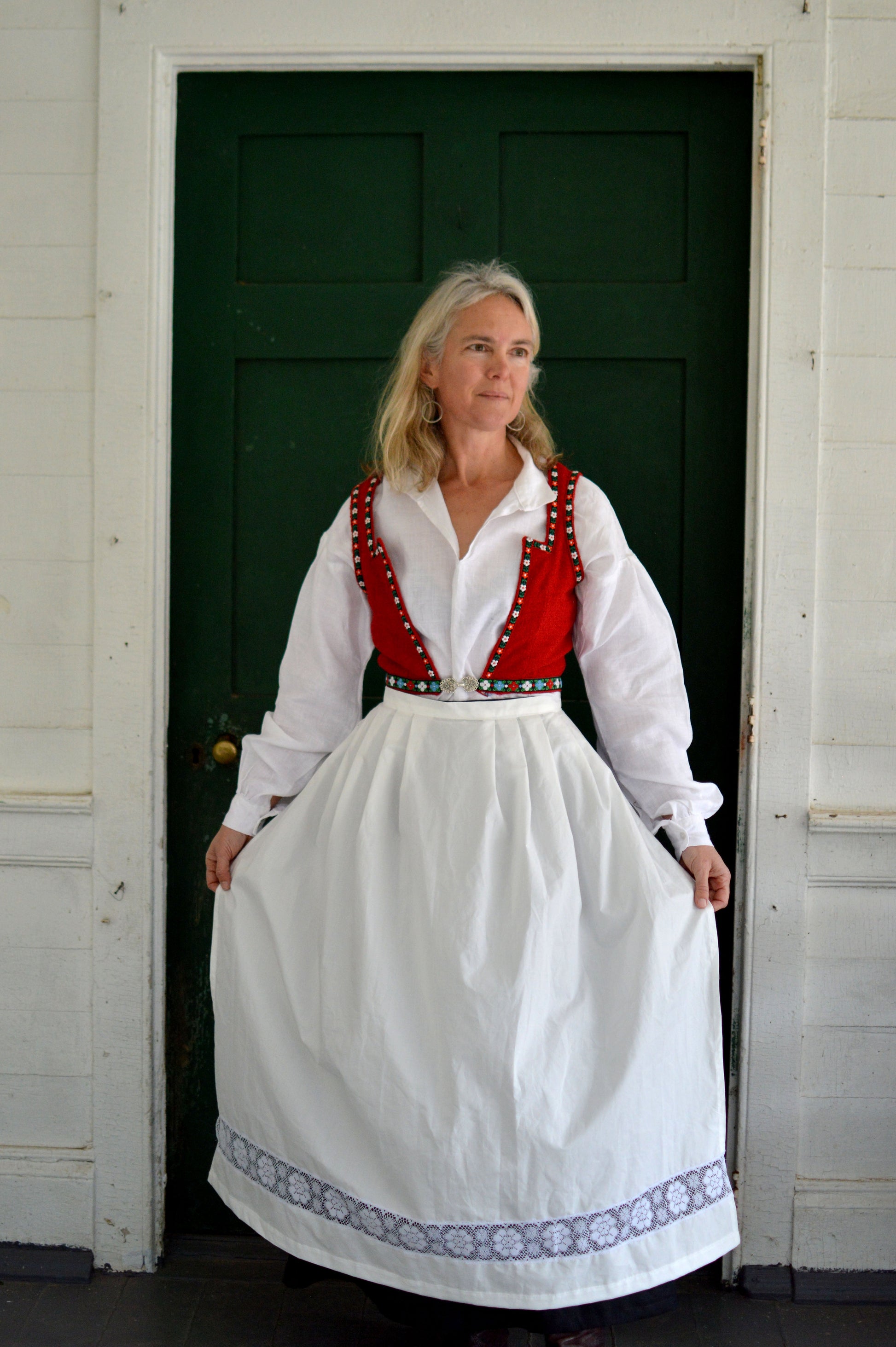 Folkwear 147 Norwegian Bunad Folkwear 147 Norwegian Bunad