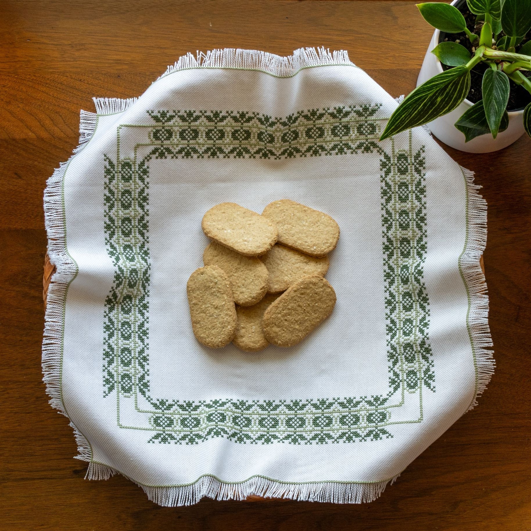 folk embroidery cross stitch basket cloth with plant and cookies