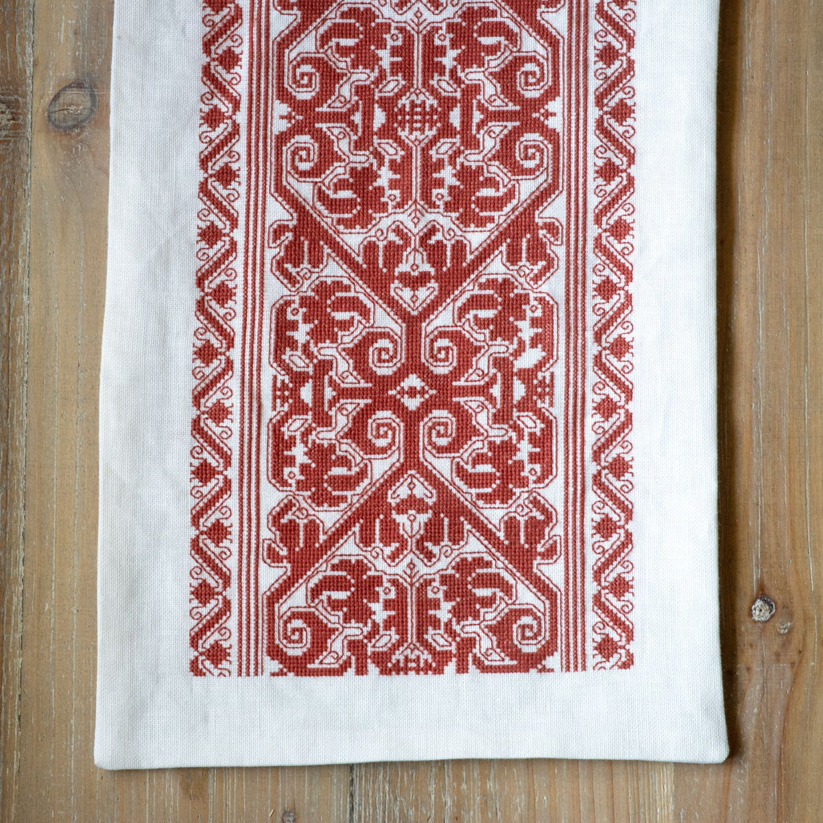 Illyrian Scroll and Leaves cross stitch folk embroidery PDF pattern
