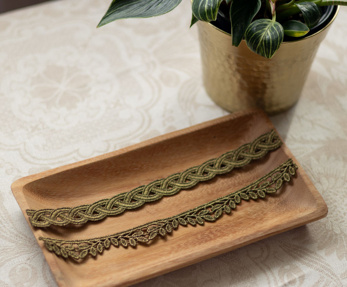 Avlea Trim No. 014 - Greek Braid metallic trim