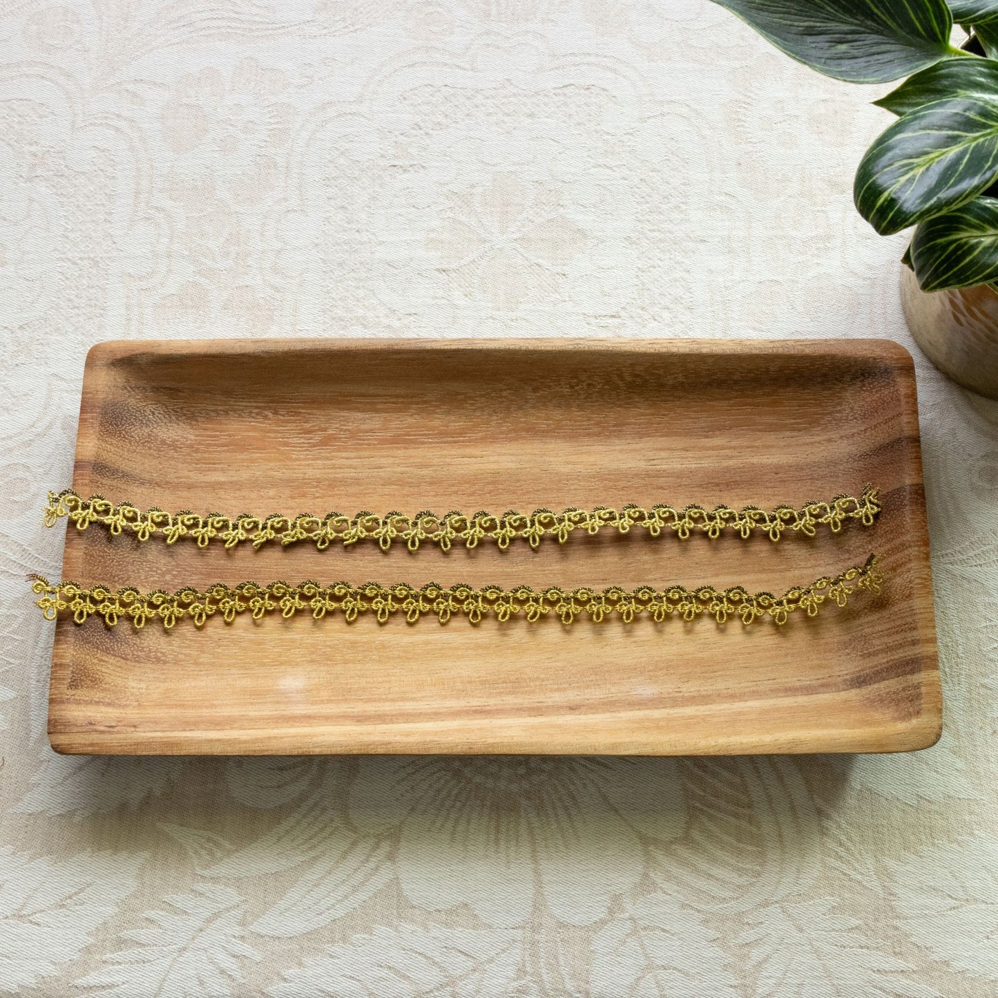 Avlea Trim No. 006 - Greek Mini Scroll metallic trim